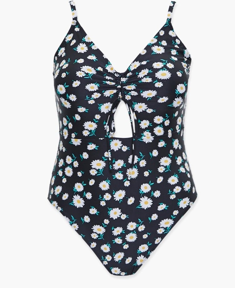 28 Swimsuits That People Actually Swear By