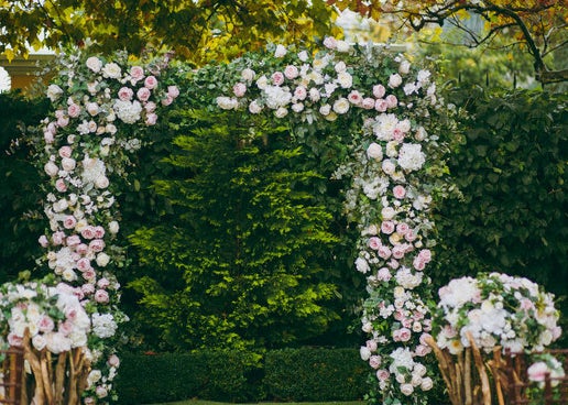 Quiz: Design A Wedding Venue To Find Out When You’ll Get Married