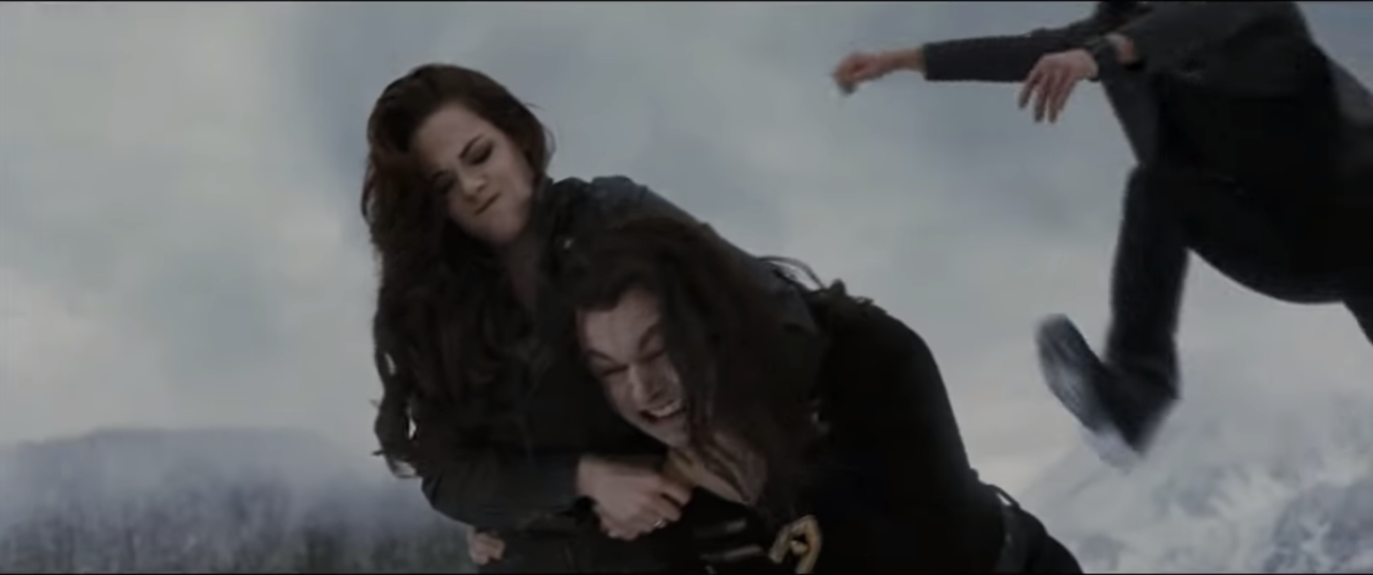 9 Terrifying Scenes From "The Twilight Saga" And 8 ...