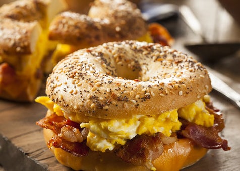 Escoge entre comida de desayuno y cena y adivinaremos el año en el que ...