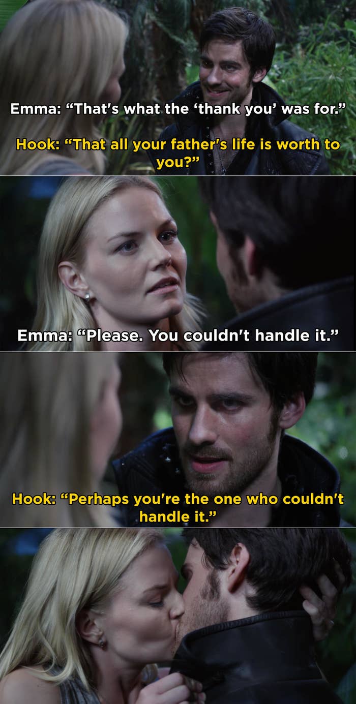 Hook and Emma kissing for the first time