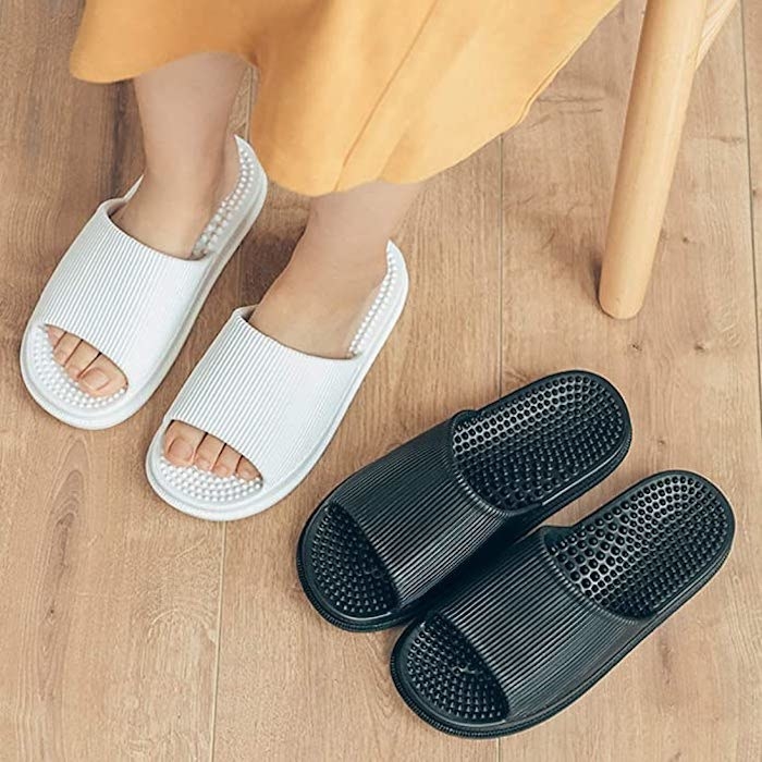 Hyatt Mens Open Toe Slippers,Memory Foam Slide Slipper Indoor Outdoor Shoe,House Sandals,Plush Flip Flops 