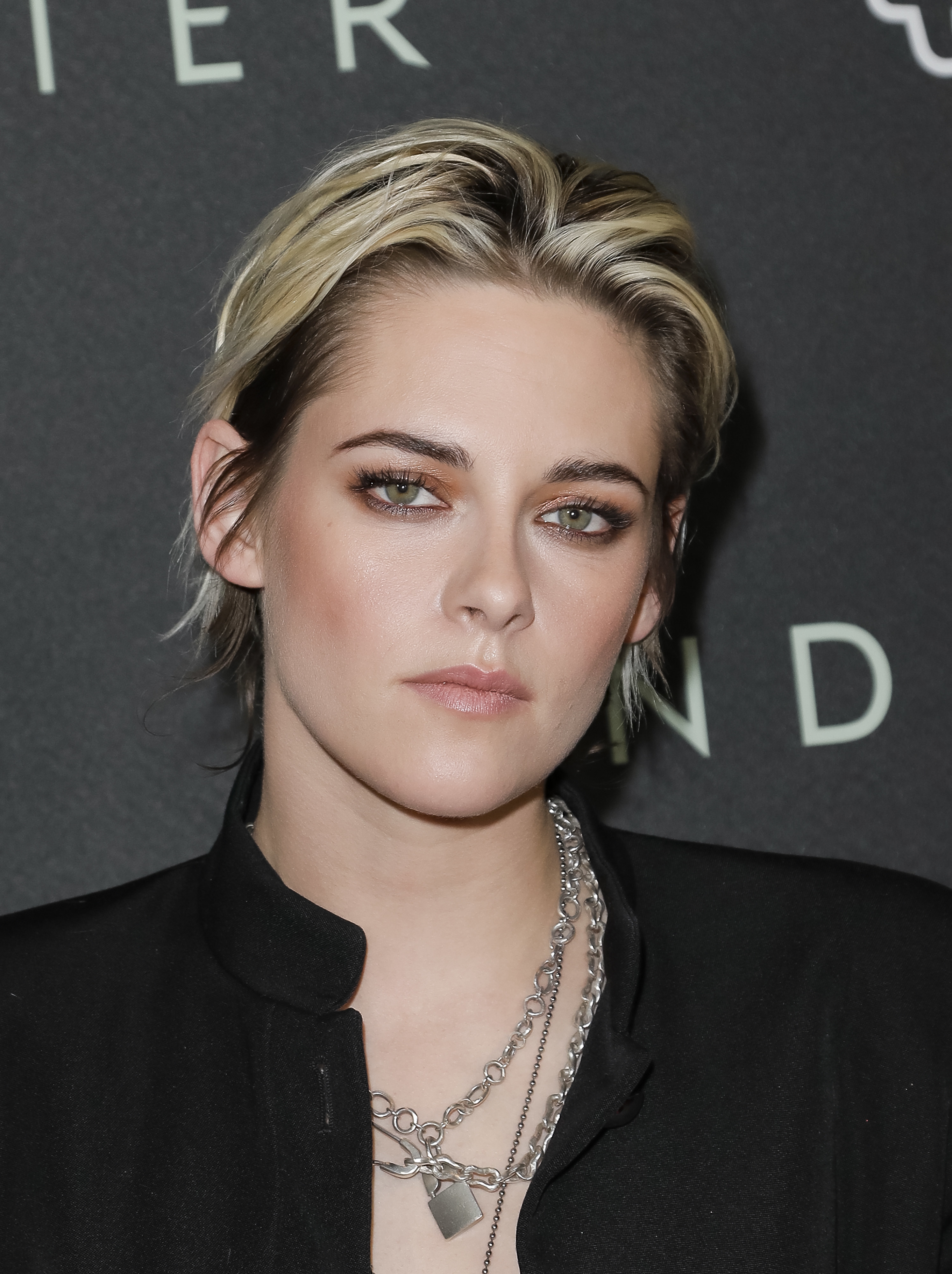 Kristen Stewart's Halloween costume is a literal dead stereotype and we  love it