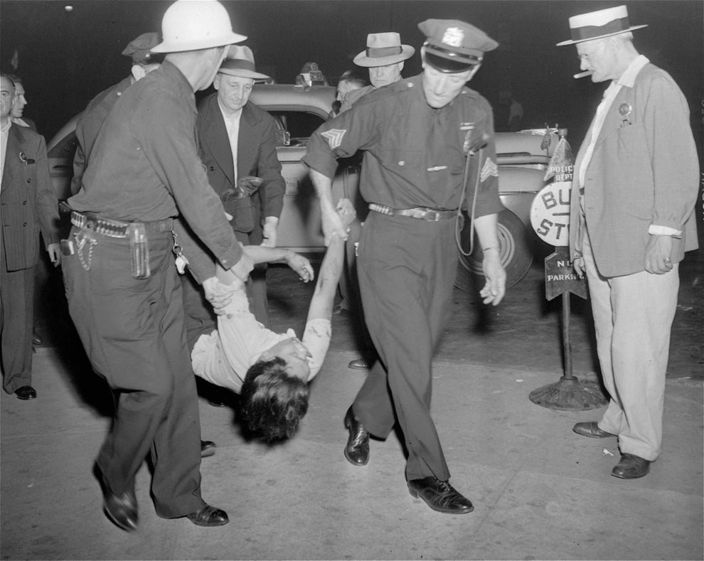 Photos Show 1943 New York City Curfew During Harlem Race Riots