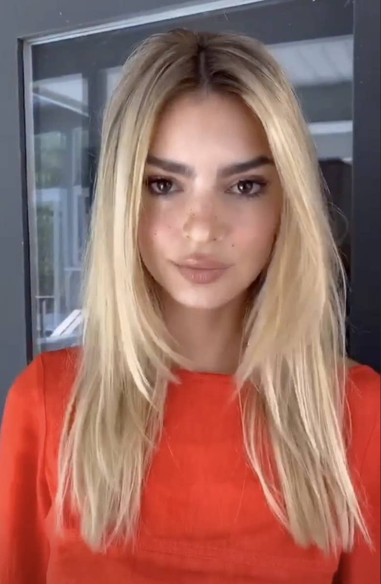 Emily Ratajkowski Is Blonde Now