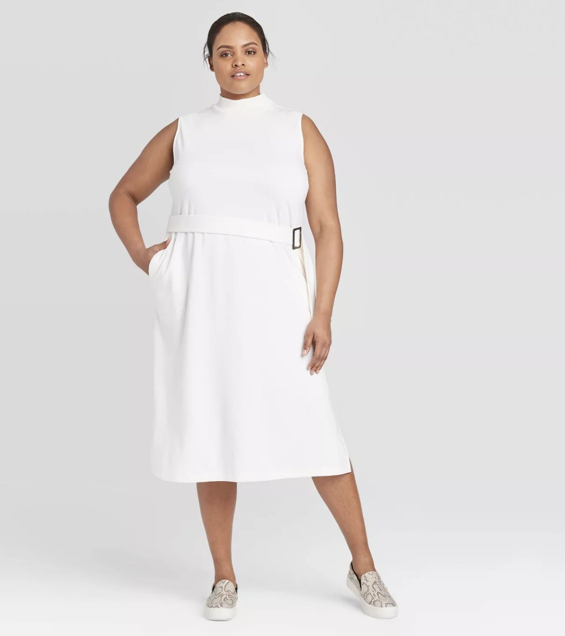 Model wearing the dress in white 