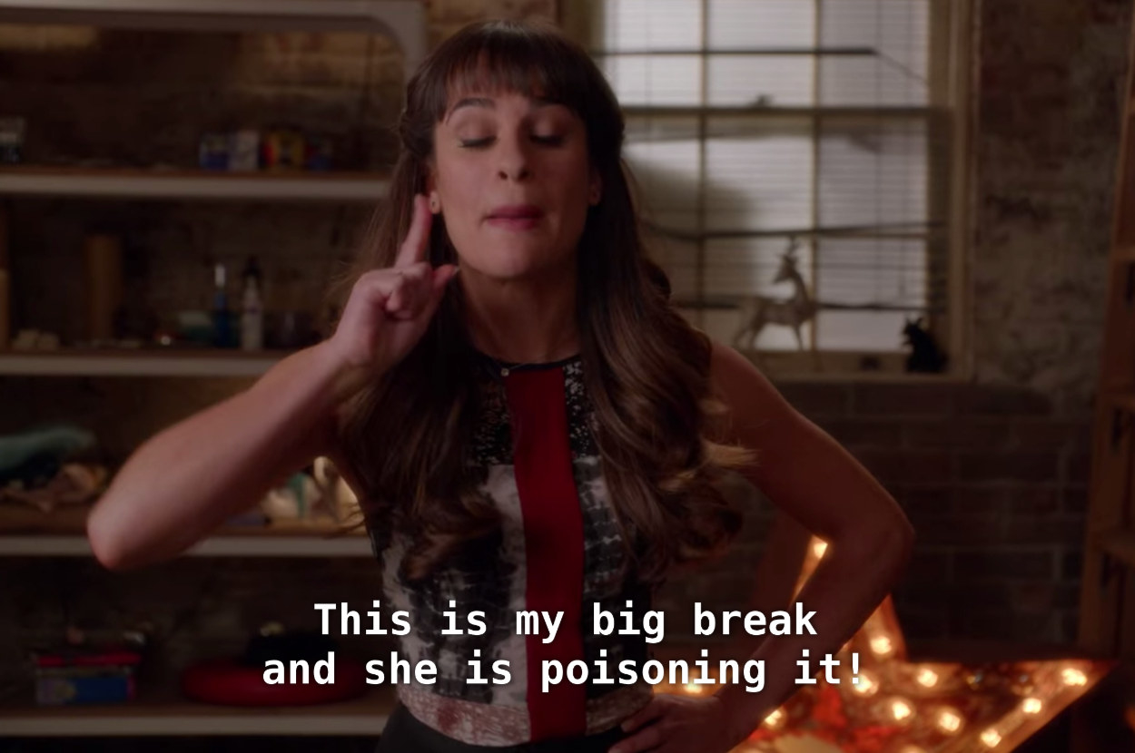 Rachel angrily yells about Santana.