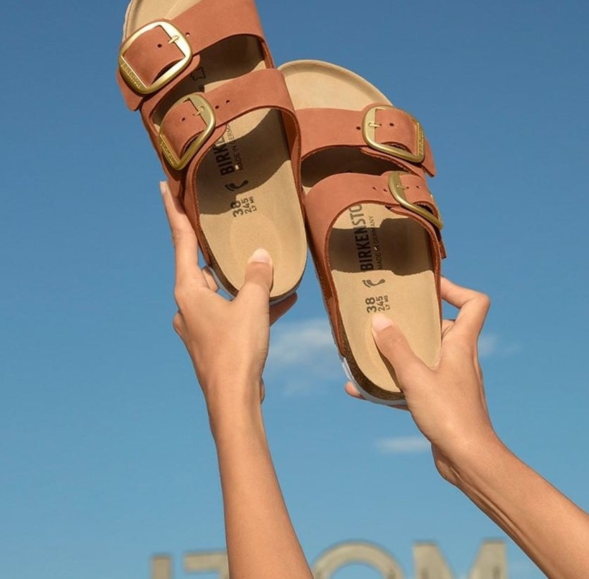 the two-strap sandals in light brown with gold buckle 