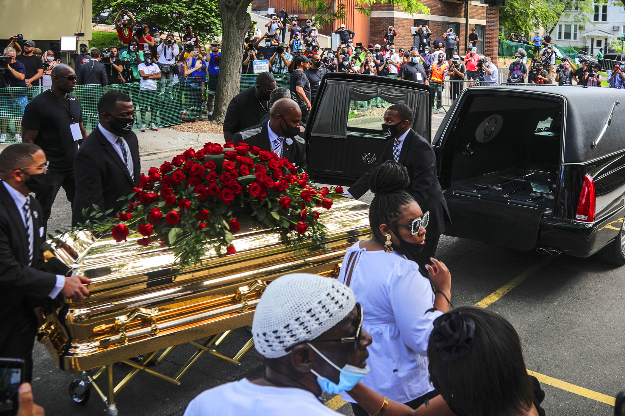 Убитые темнокожие. Похороныджоржа Флойда. Церемония прощания с Джорджем Флойдом. Похороны США Джорджа Флойда.