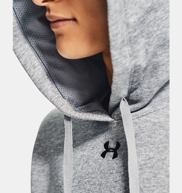 Under Armour Mens Rival Fitted Pullover for Men Breathable Running Hoodie Made of Stretchy Material Hooded Jumper with Practical Kangaroo Pocket