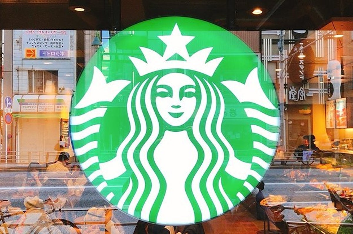 スタバのケーキが隠れた名品 一度食べたら おいしい好き はげしくリピる と心奪われる