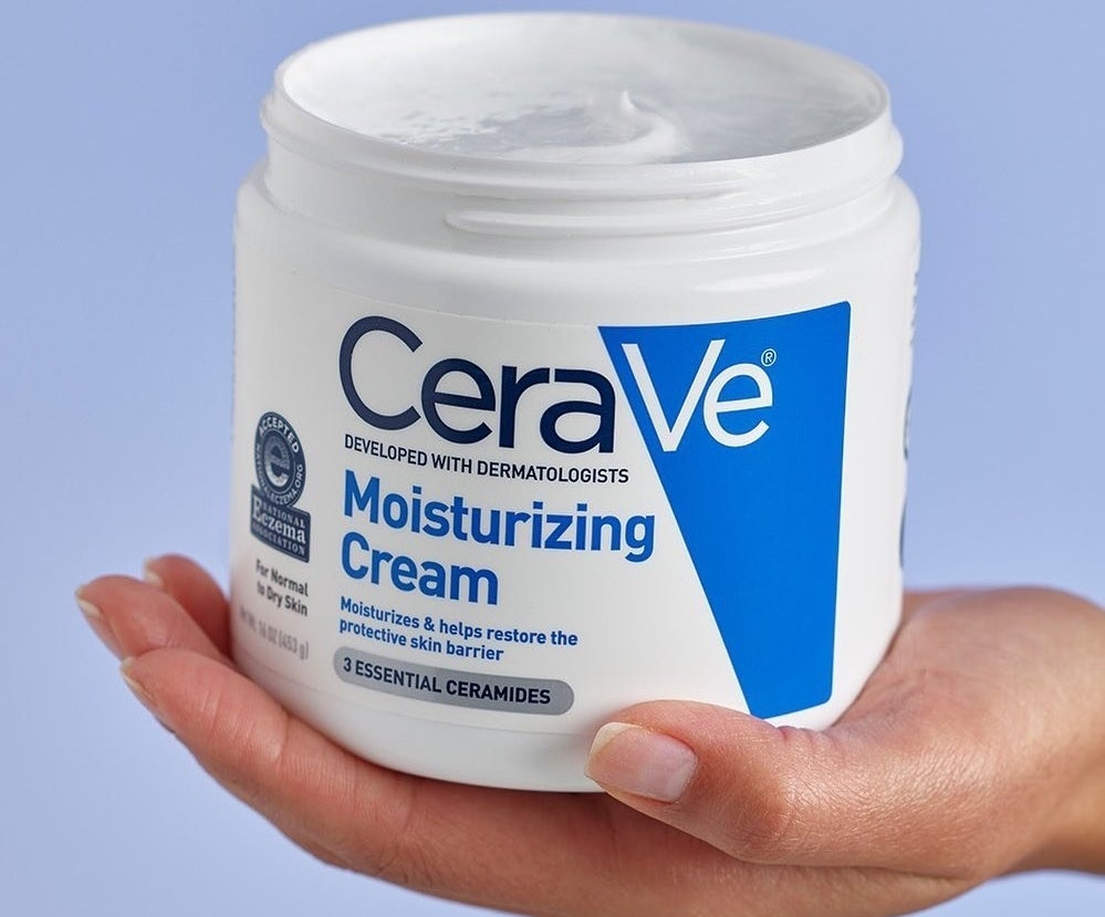 The CeraVe moisturizing cream