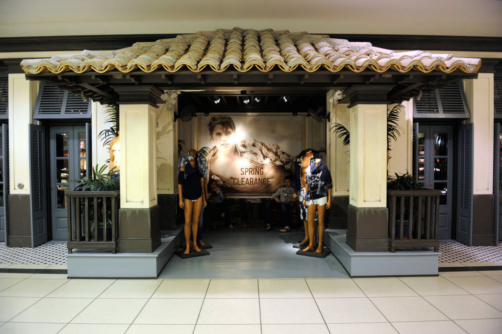 The front of a Hollister store with its California beach bungalow design.