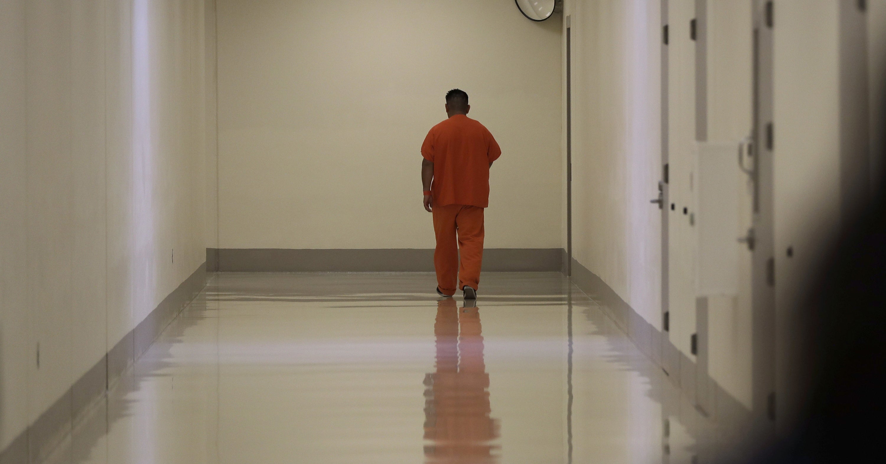 Mexican Immigrant Dies In ICE Detention