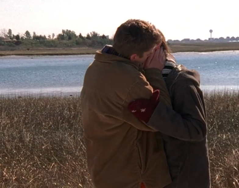 Pacey and Joey kiss in &quot;A Cinderella Story&quot;!