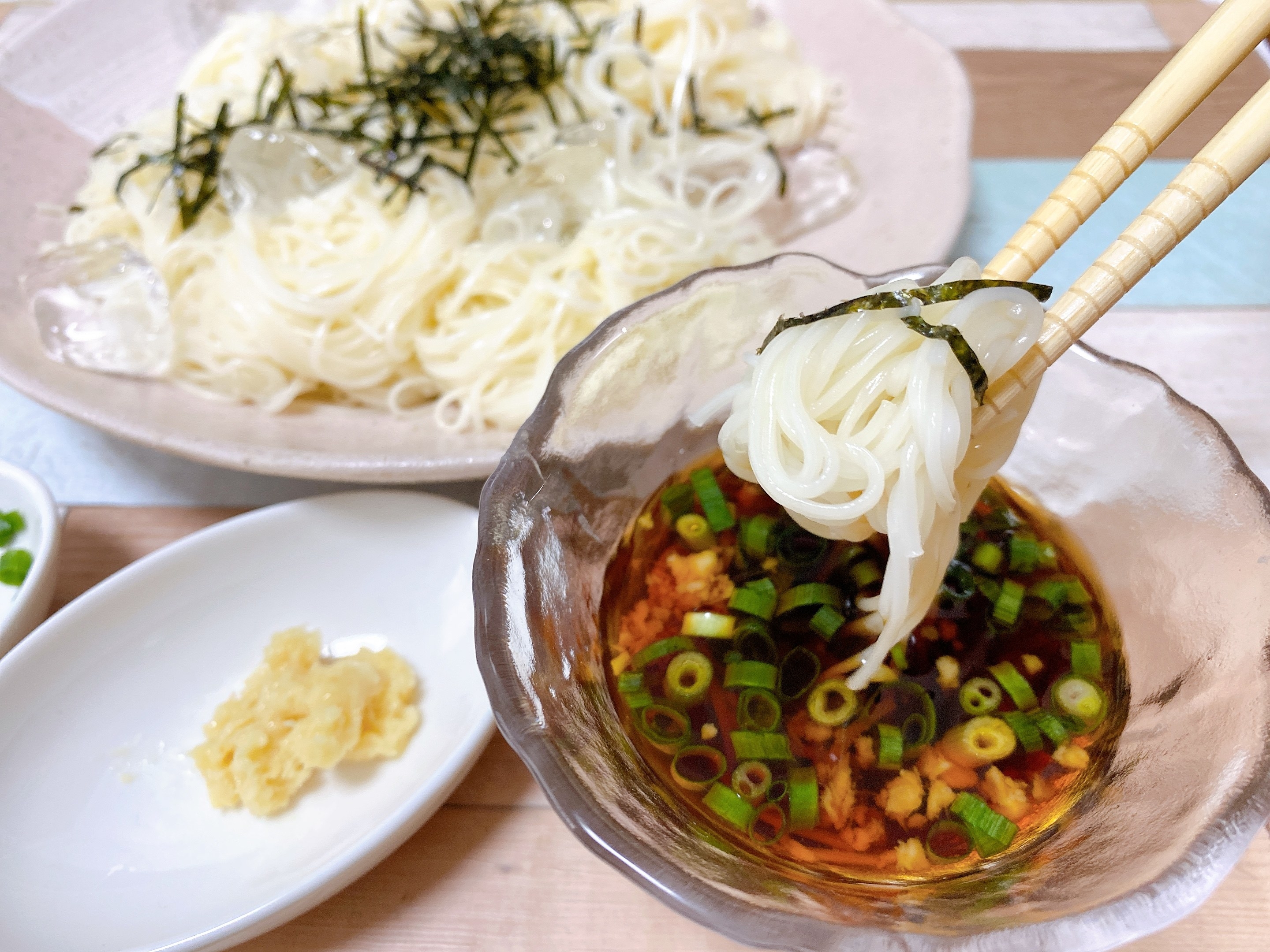 梅雨 夏は冷たい麺だろ 成城石井 長崎県島原産 寒製づくり手延べ素麺 がツルツルいけて最高です