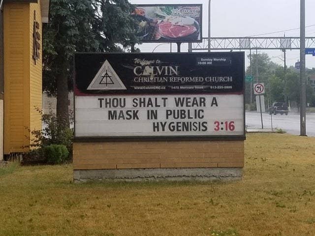 19 Funniest Face Mask Signs