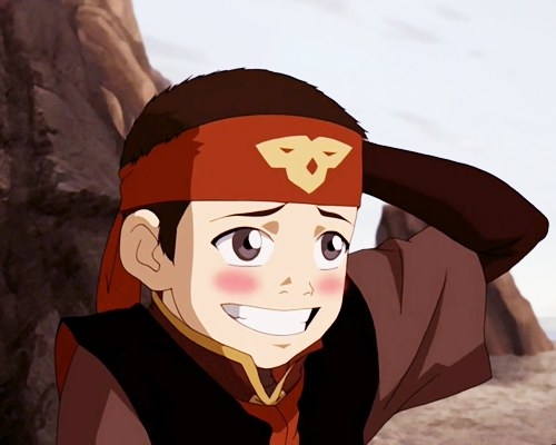 A shy Aang with short hair