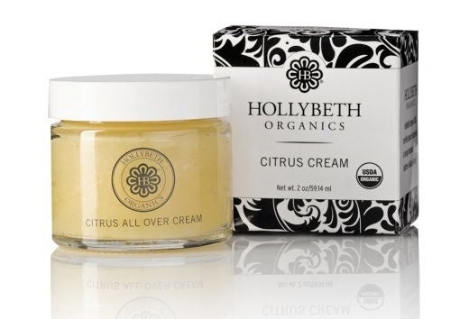 the body cream in a jar with the packaging