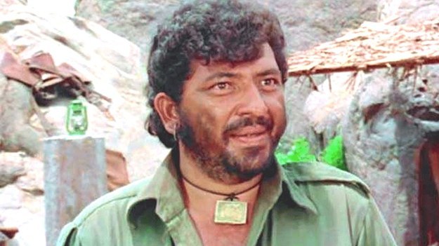 easy bollywood quiz questions with answers