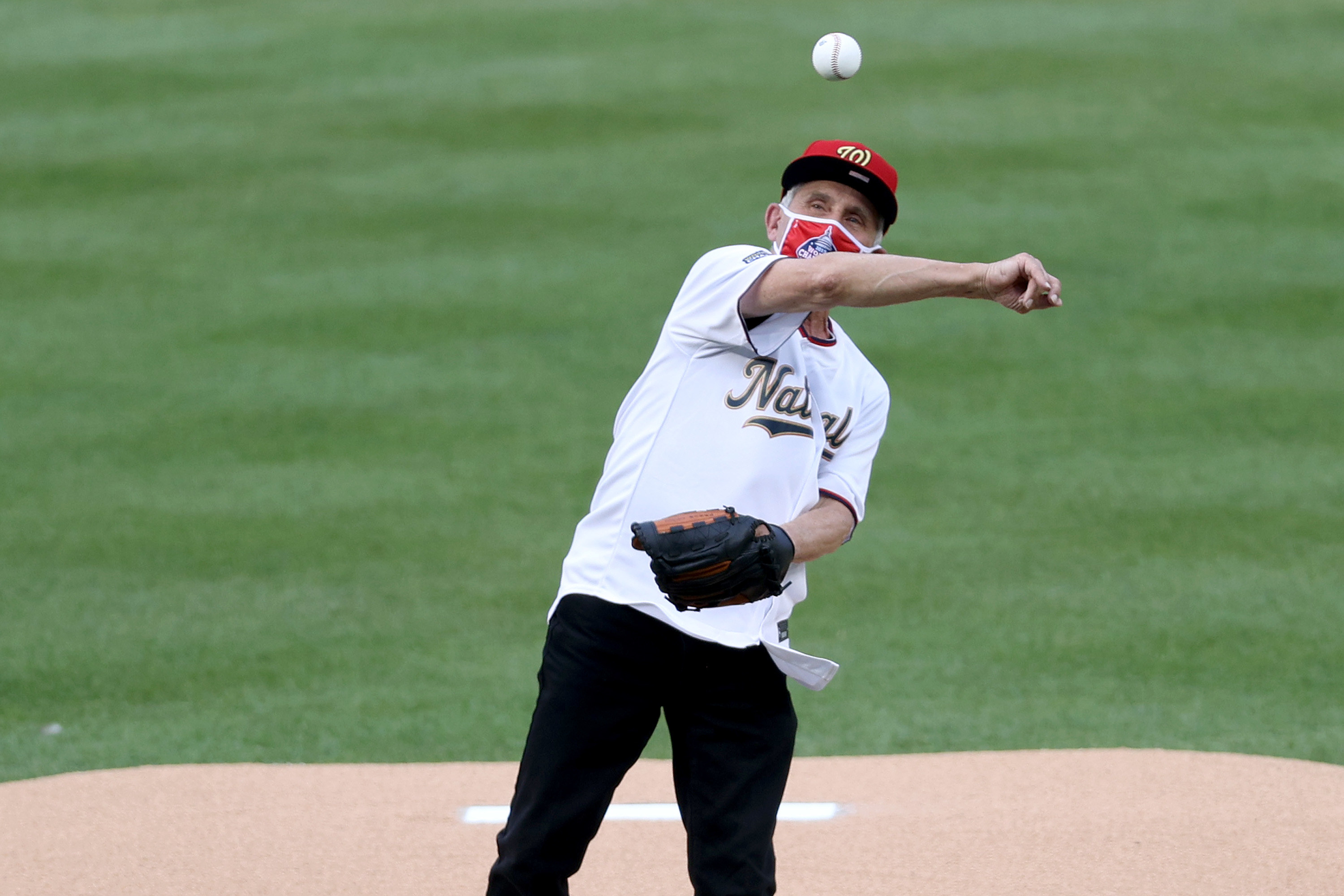 Dr Fauci Threw A Terrible Opening Pitch And It S Actually Pretty Funny