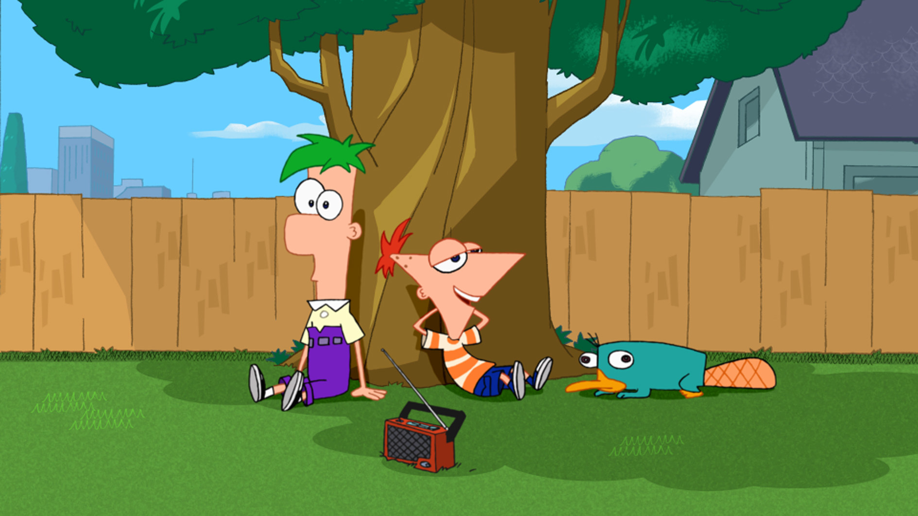 but also introduces new fans to the world of Phineas and Ferb. 
