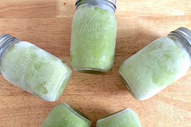 Frozen Smoothies Are The Easiest Way To Eat A Healthy Breakfast Without Even Trying