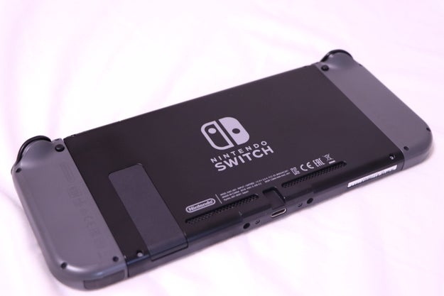 どうかお願いします 転売ヤーからswitchを買わないで 家電量販店で働く店員が語ったこと