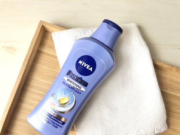 青缶 に迫る人気 ニベアの プレミアム は夏にぴったりのボディークリームだった