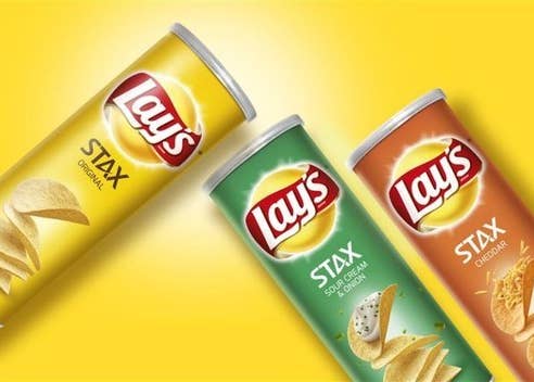 Лейс в банке. Чипсы lays Stax. Lays Stax вкусы чипсы. Чипсы Лейс в банке. Чипсы Лейс в баночке.