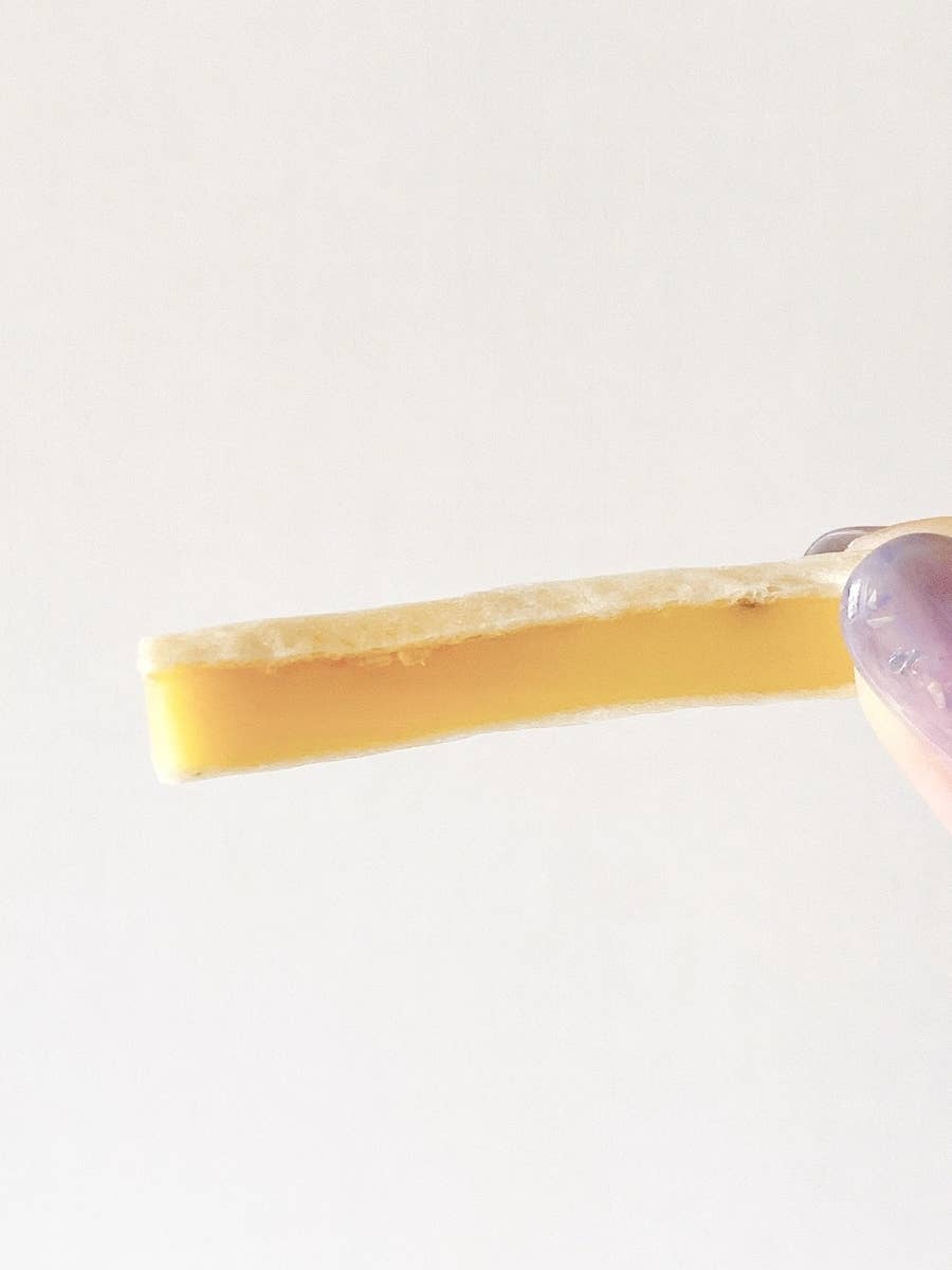 ローソンの チーズと玉ねぎのおつまみ が規格外の美味しさで ハマる人が続出