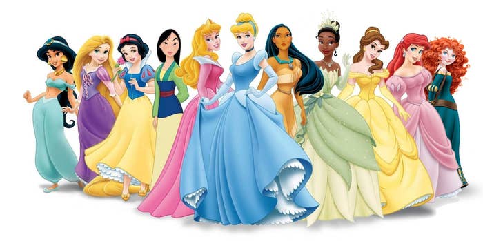 jasmine, Repunzel, snow white, mulan, aurora, Cinderella, pocohantes, tiana, belle, Ariel, Mereda.