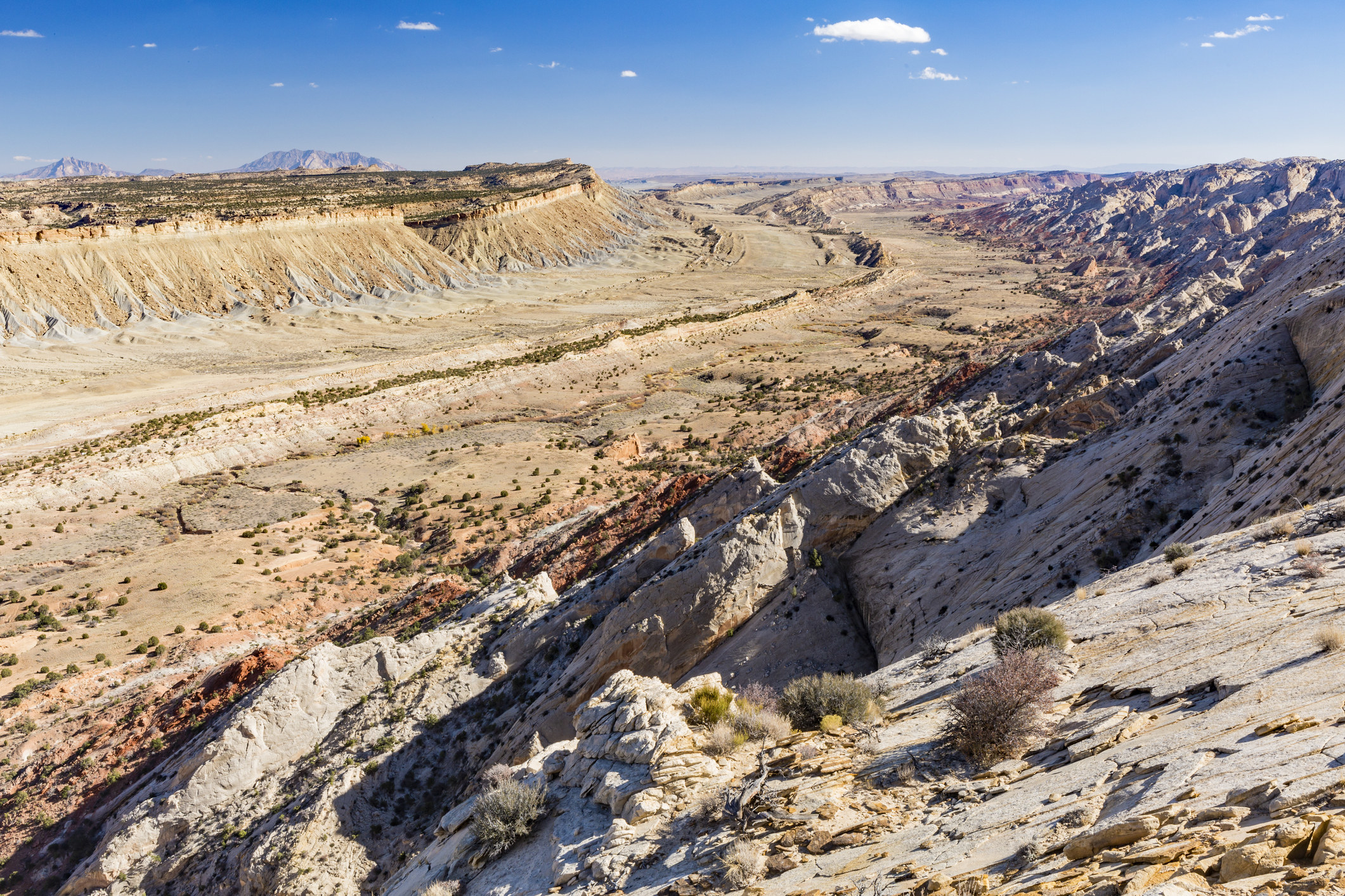 Expansive view of the Waterpocket Fold from the Strike Valley Overlook