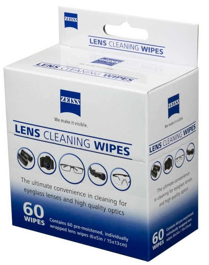 A box of Zeiss Lens Cleaning Wipes