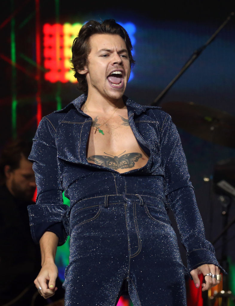 Harry Styles' Most Daring Outfits: Photos