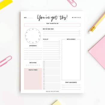 A blank page of the planner with room for the date and text 