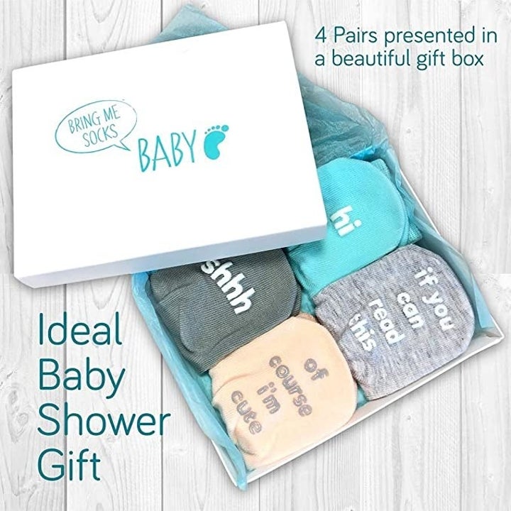 21 Gender Neutral Baby Gifts That Are Simply Too Cute