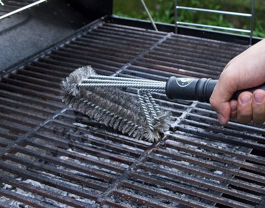 BEST BBQ Grill Brush Stainless Steel 18 Barbecue Cleaning Brush w/Wire  Bristles & Soft Comfortable Handle - Perfect Cleaner & Scraper for Grill  Cooking Grates 