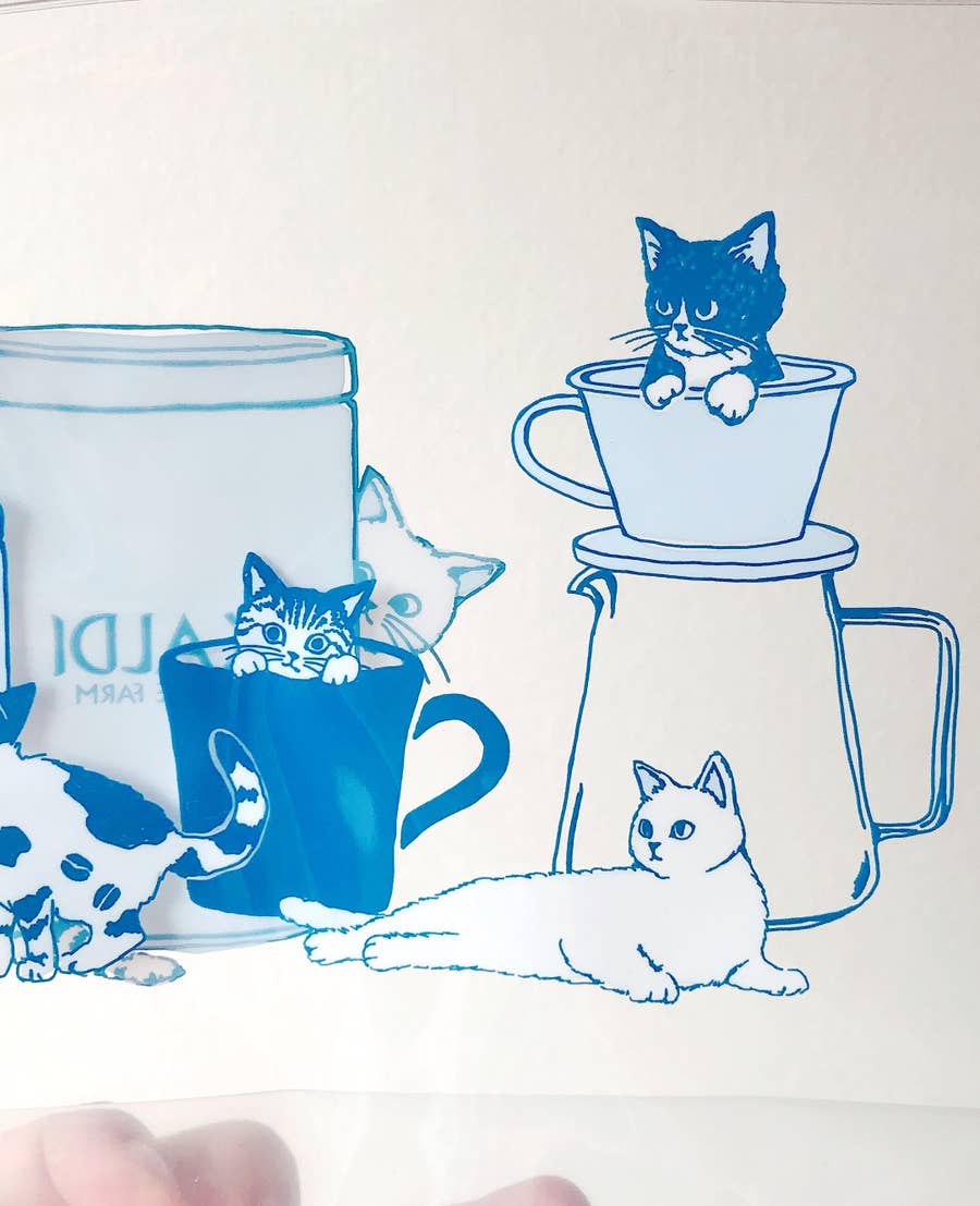 人気すぎてカルディから消え去った 数量限定の ねこポーチ が続々と買われた件