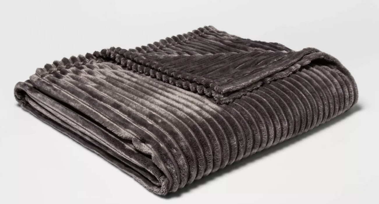 The blanket in gray