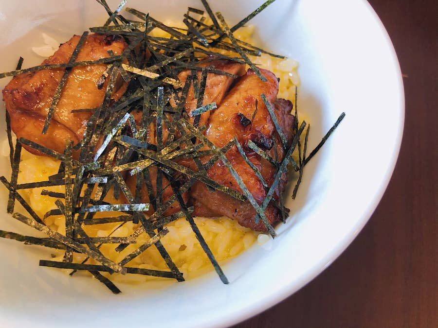 セブンの163kcal炙り焼チキンがダイエットに最適でしかも美味しい件
