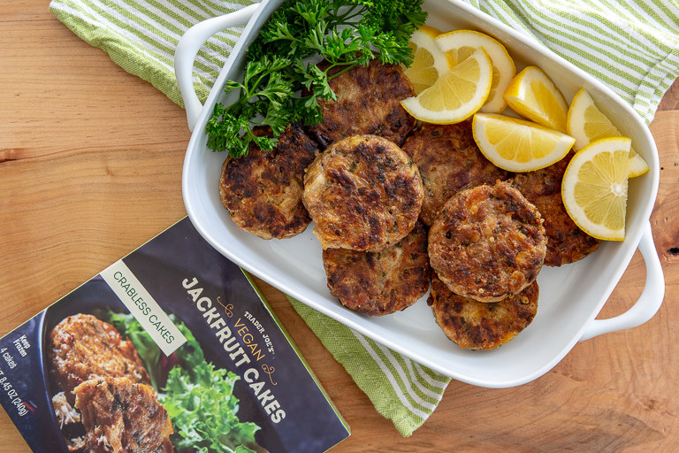 Trader Joe&#x27;s Vegan Crabless Jackfruit Cakes, served with lemon and parsley garnish