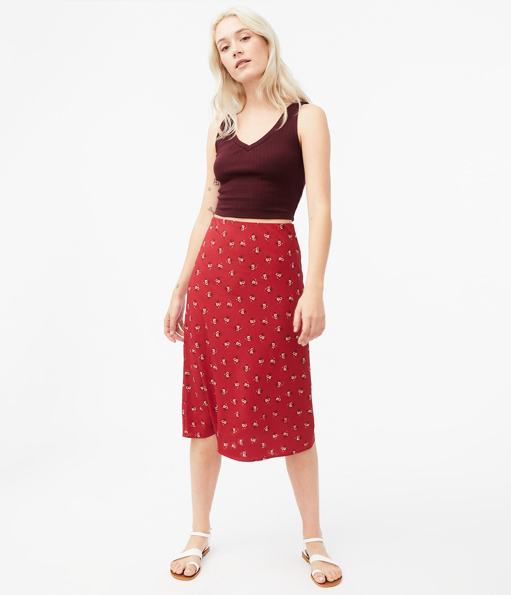 Model in the skirt in red