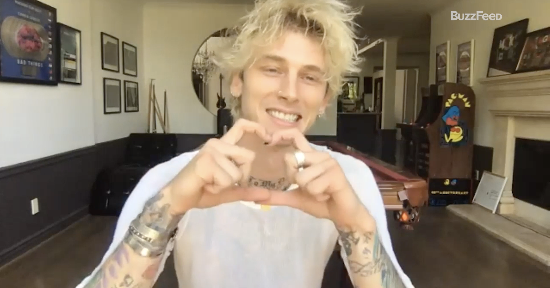 Insider Infos So Ernährt Sich Machine Gun Kelly Isst Er Wirklich Nur Ein Paar Mal Pro Woche - g02ezvq