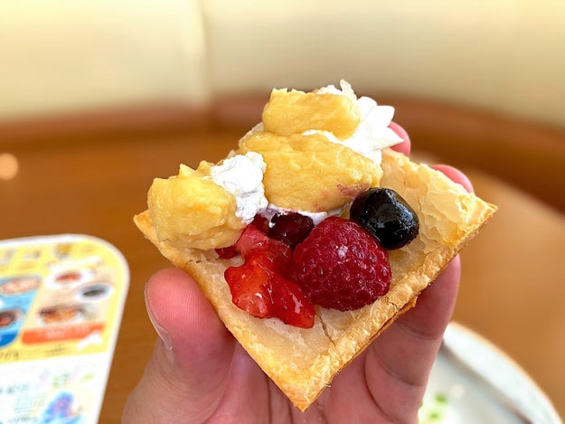 スイーツ好きがこぞって注文するココスの ミルフィーユ さくさく食感で美味しすぎた