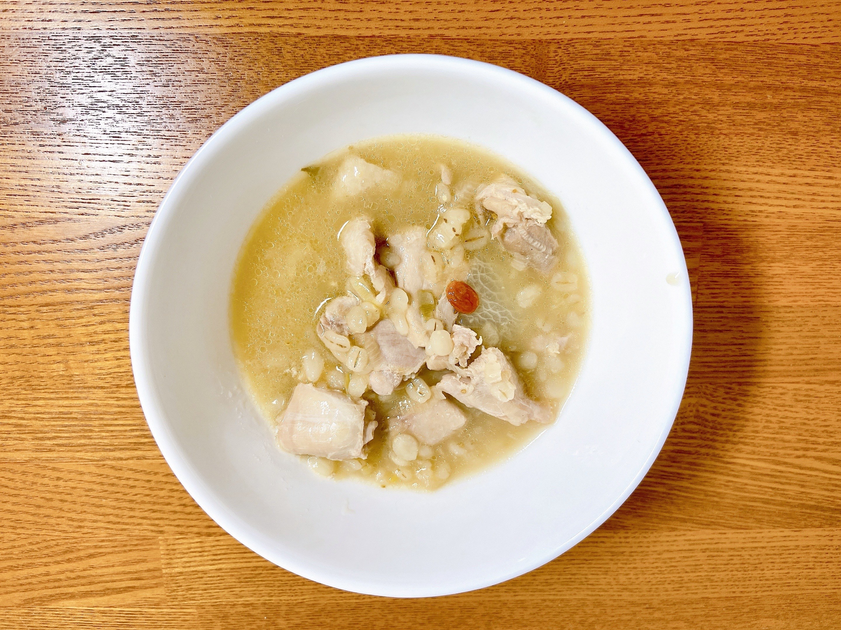 無印良品の「サムゲタン（韓国風鶏のスープ煮込み）」本格的で美味しい 一人前