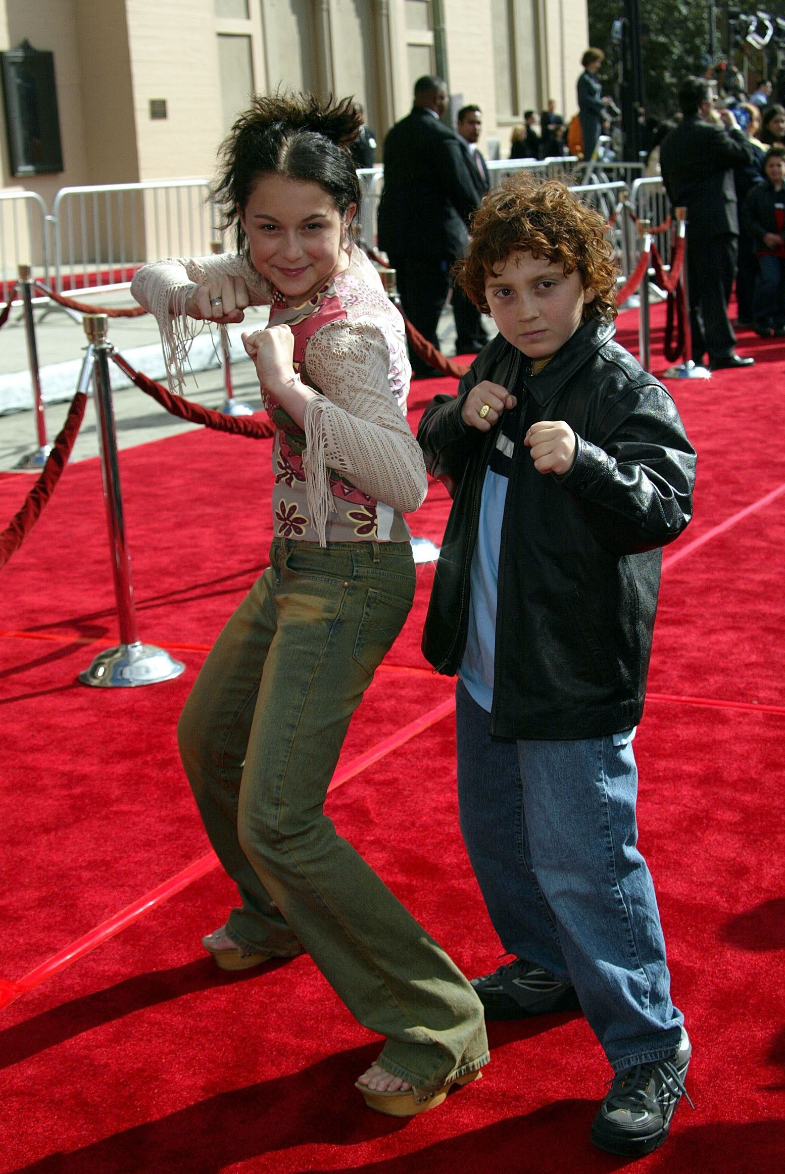 Alexa Vega and Daryl Sabara on a red carpet