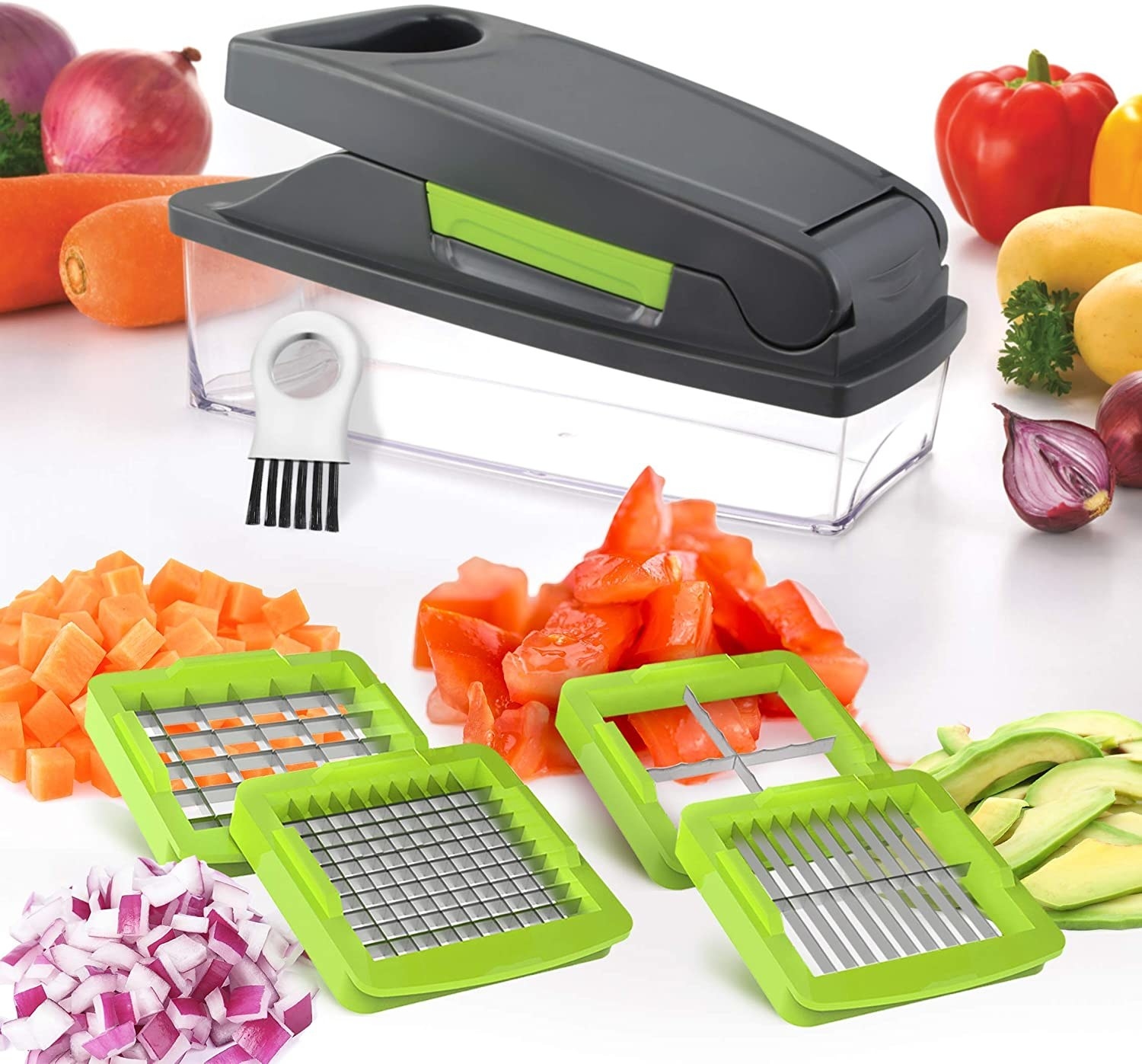 The vegetable chopper and its four blades