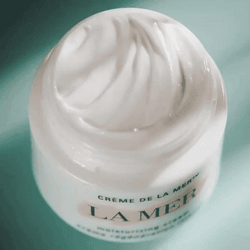 Gif of the whipped textured face cream