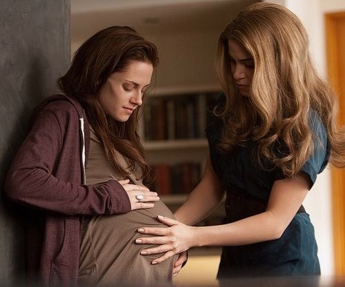 Rosalie feeling Bella&#x27;s stomach